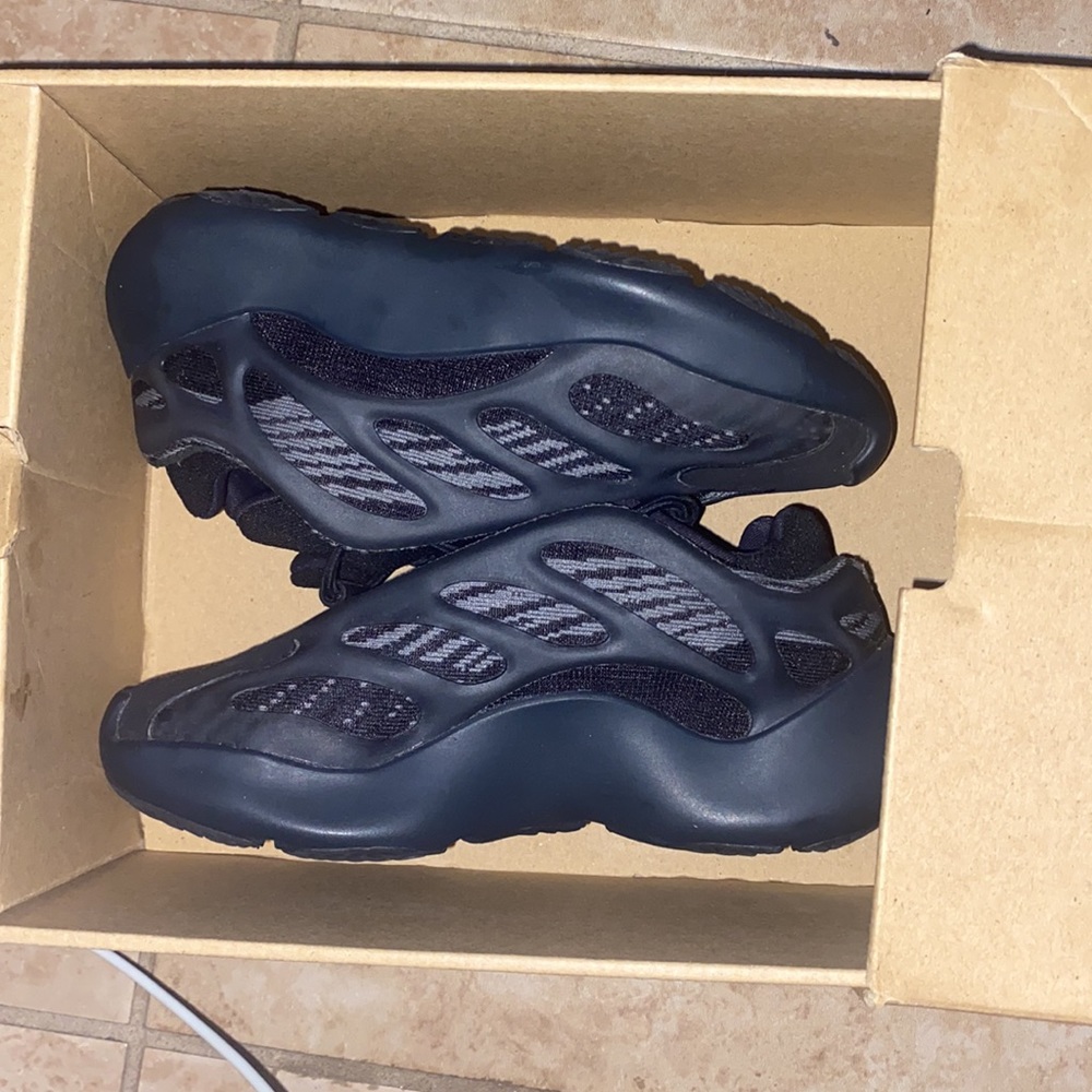 Yeezy 700 for kids